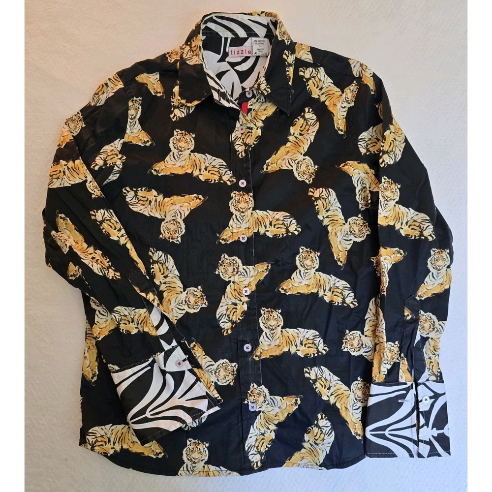 Tizzie Size Large Women's Button Up Shirt Vintage Tiger